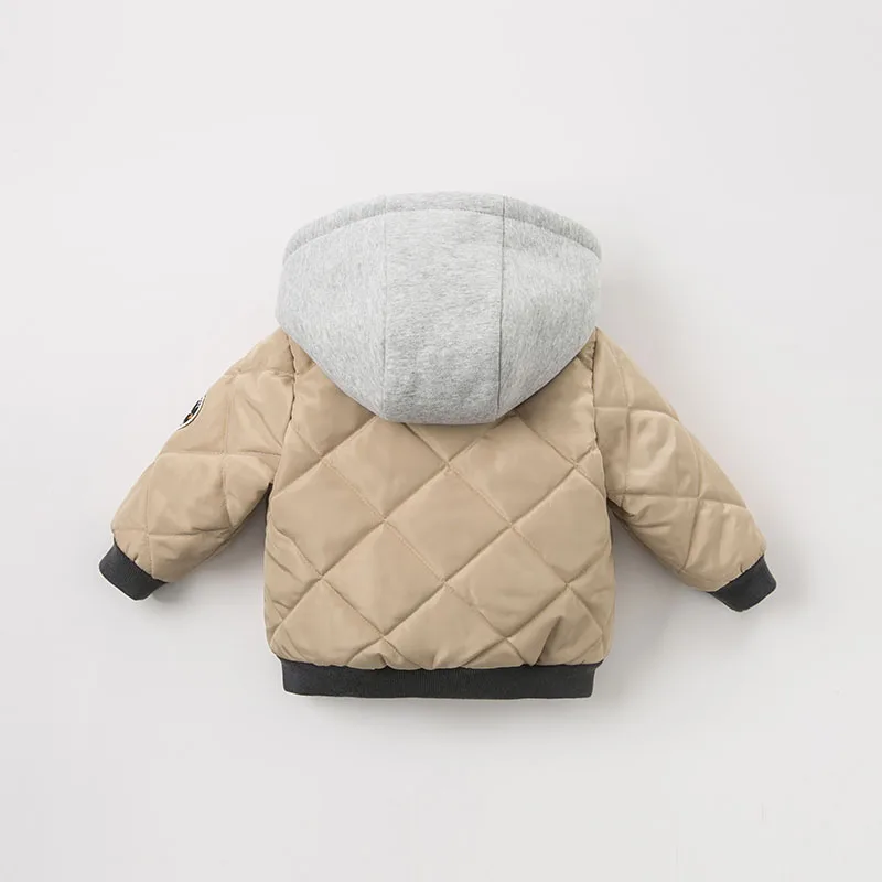 Dave bella/зимние модные куртки для маленьких мальчиков и девочек верхняя одежда с капюшоном для маленьких девочек милая детская одежда высокого качества