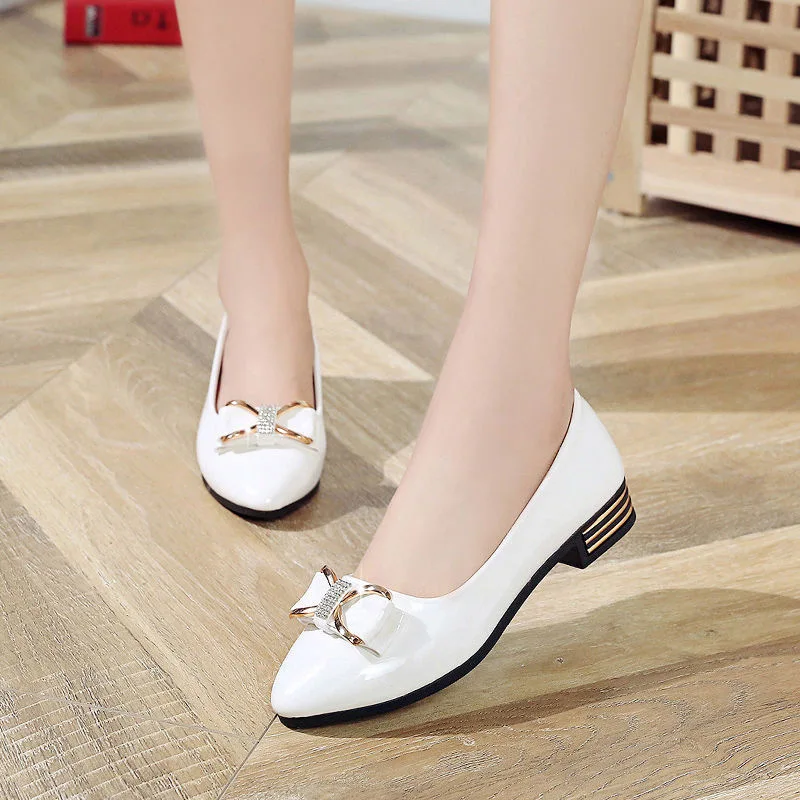 

2019 Spring And Autumn New Style Flat Pointed Man-made Diamond Bow Versatile Shoes Women's Four Seasons Business Low Heel Work S