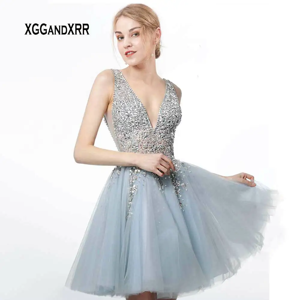 Vente Nouveauté robe de bal courte 2020 Sexy col en V profond sans manches perles cristal de luxe filles retour robe de soirée grande taille