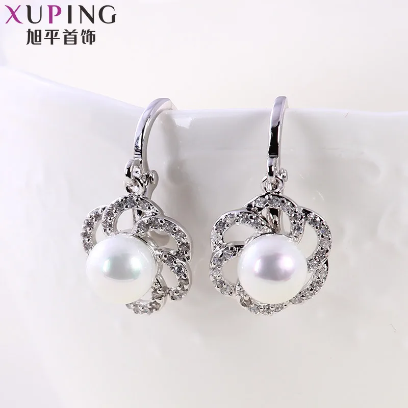 

Xuping jewelry Wholesale Zircon Mother Pearl Shellfish Europe And America Elegant Earrings Women's to Give Mom MOTHER'S Day Gift