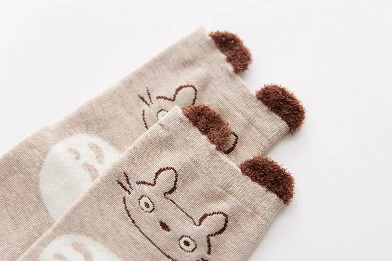 Description Picture 6 of item5 pairs lot pack women socks The New arrival Stereo ear cartoon animals happy funny cotton cute socks Feather yarn socks
