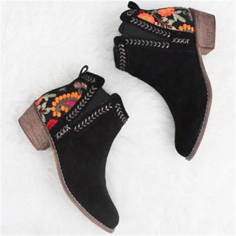 New Classic Women Ankle Boots Autumn Winter Female Slip On Women Causal Ankle Boots Platform Shoes Woman Flats Plus Size 35-43