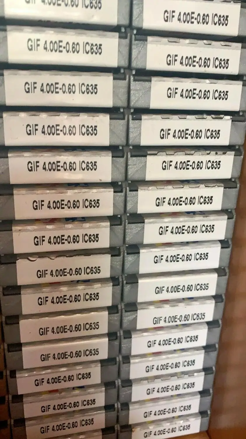 ISCAR 10 шт. твердосплавная вставка GIF 4.00E-0,60 IC635