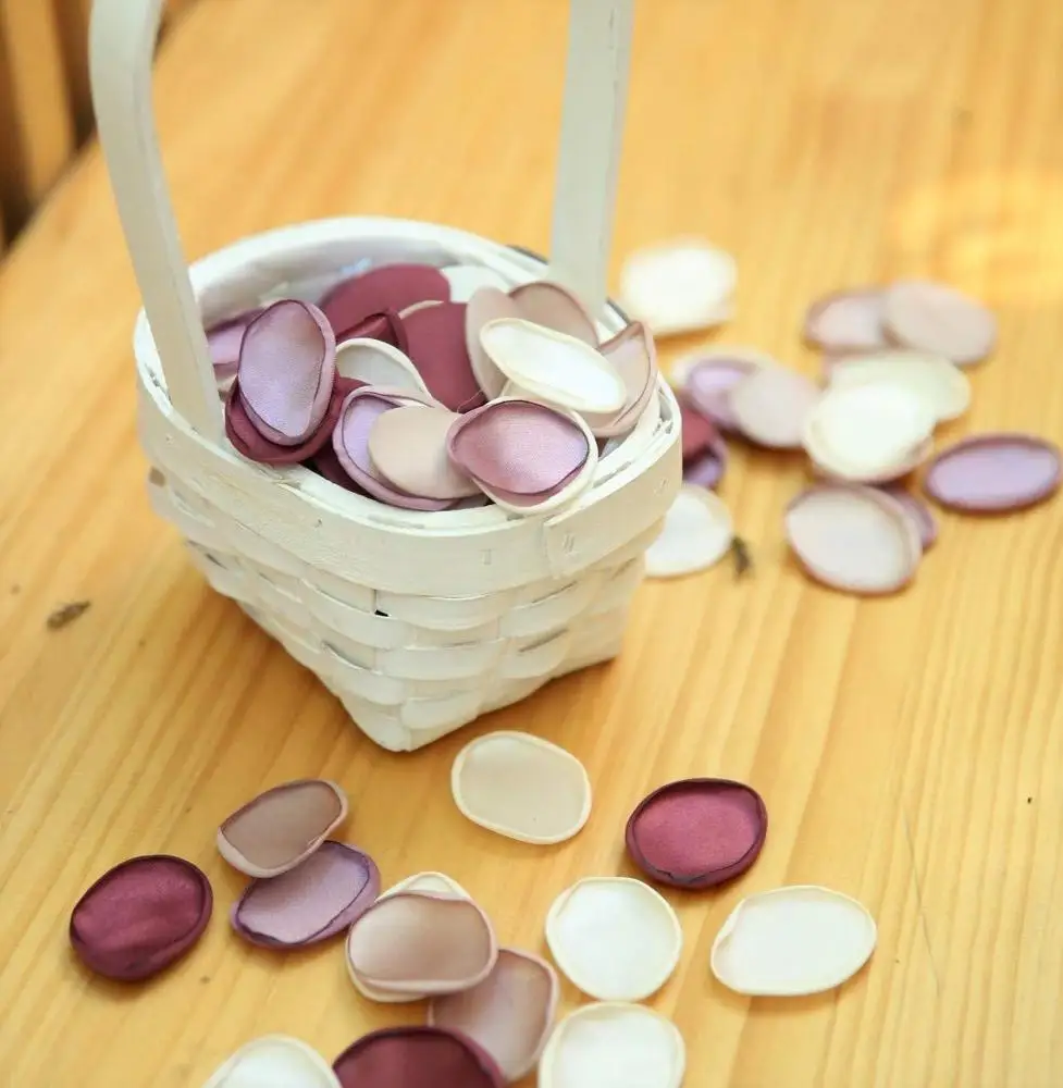 Artificial Rose Petals 100 pieces /bag Artificial Silk Rose Petals Satin Petals Silk For Weddings Handmade Soft Satin Rose