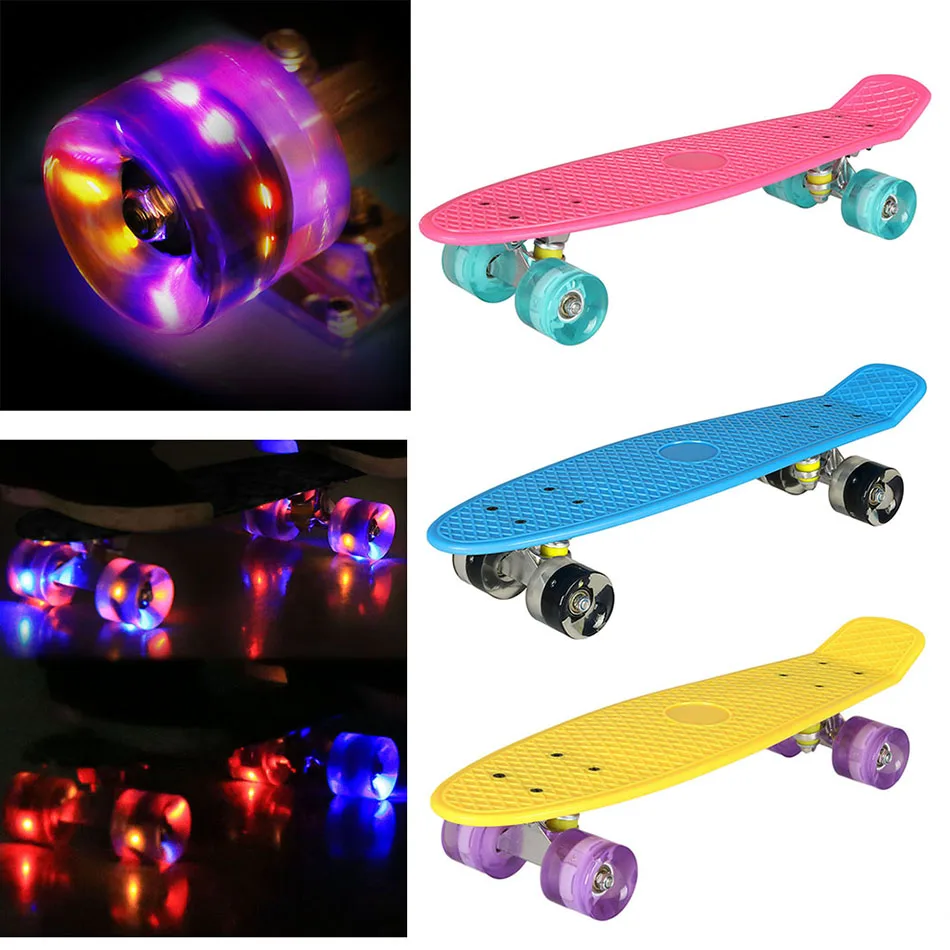 

Ancheer 22 inch Skateboard Flashing Light Wheel Cruiser Style Skate Board Fun Complete Deck Mini Retro Longboard Stunt Scooter