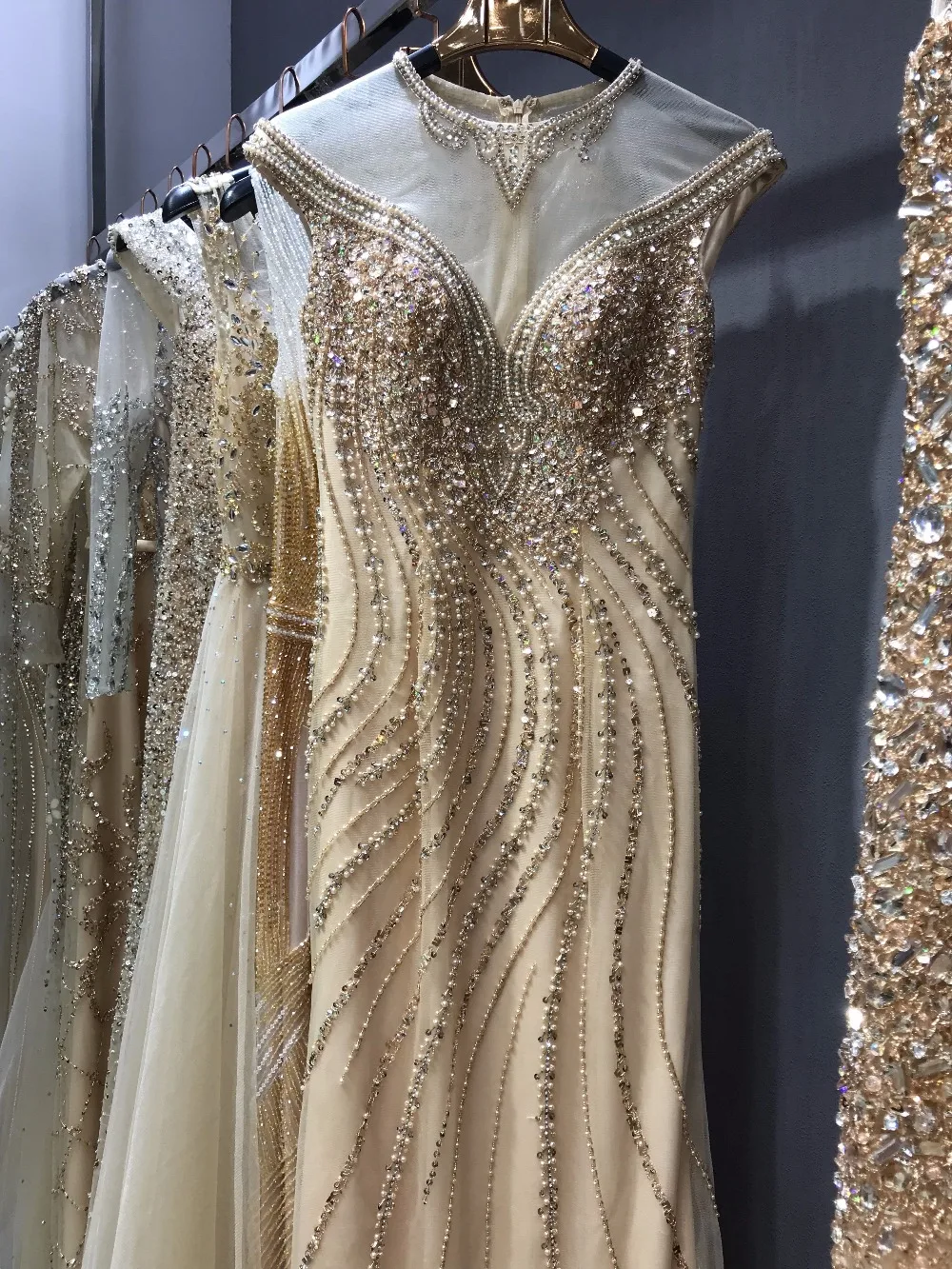 Золотые вечерние платья, платье русалки с бисером и кристаллами, без рукавов, Sukienka Wieczorowa Vestidos Formales, королевское платье для выпускного вечера