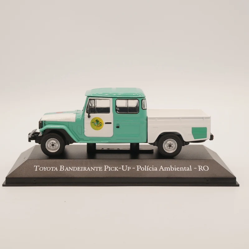 Модель автомобиля под давлением Ixo 1:43 Toyota Land Cruiser Bandeirante|Наземный транспорт| |