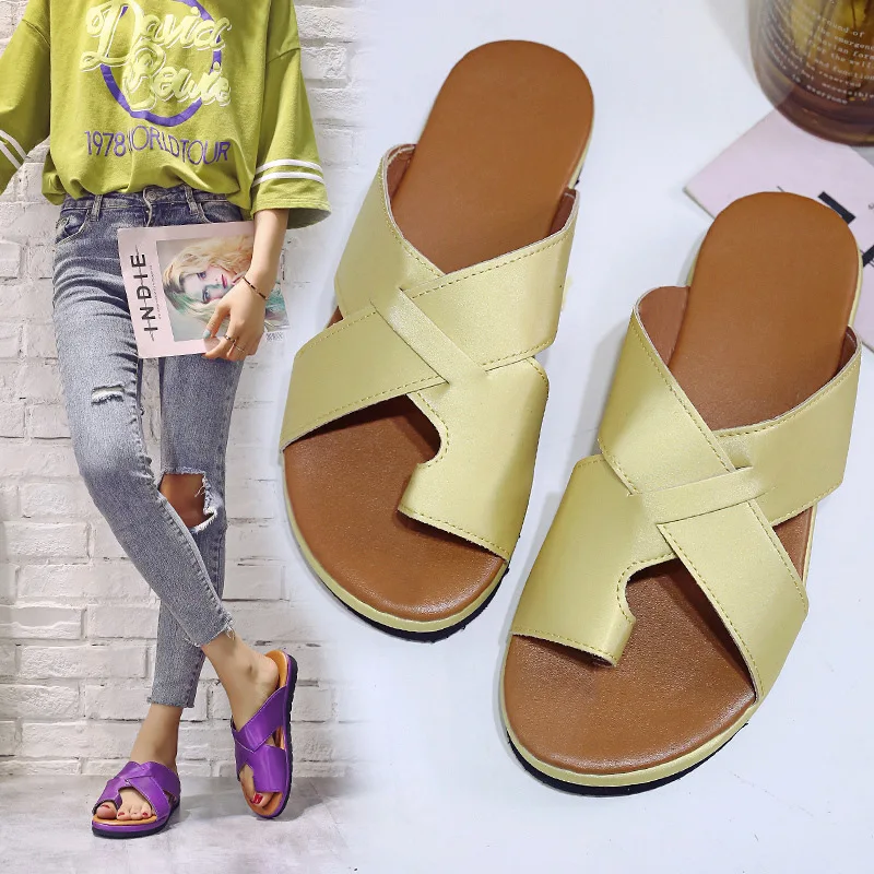 11068875391_2114865972