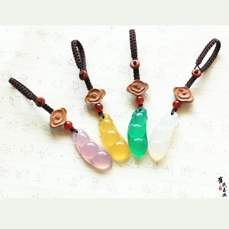 

Cui Jade Industry Natural Agate Chalcedony Green Beans, Xiangyun Lock, Pixiu, Cicadas, Leaf Keychain
