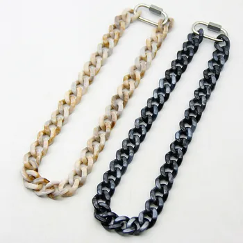 

FishSheep Statement Acrylic Chain Necklace For Men Women Hip Hop Resin Wide Chain Screw Lock Pendant Necklace New 2020 Jewelry