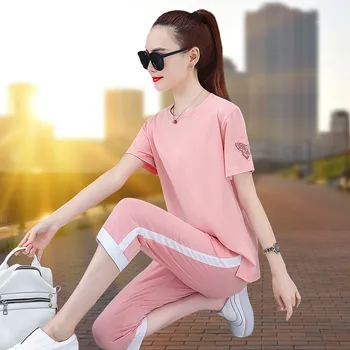 

2020 new women's suit large size sports suit summer short sleeve seven-point shorts fashion casual two-piece suit