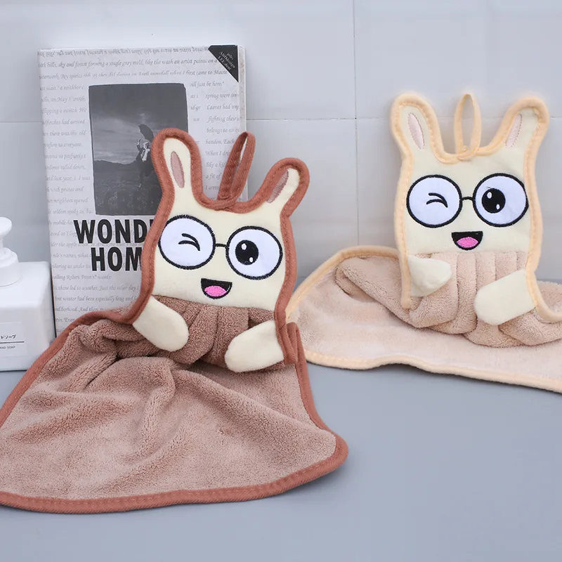 

YADA Lovely Cartoon Coral Velvet Hand Towel Big Eye Rabbit Hanging Dishcloth Kitchen Dishcloth For Adults Women TW200010