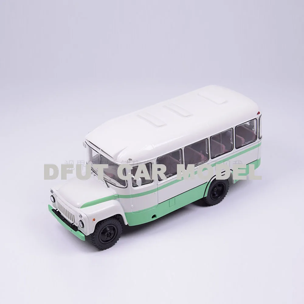 Масштаб 1:43 игрушка из сплава модель России оригинальная Авторизованная