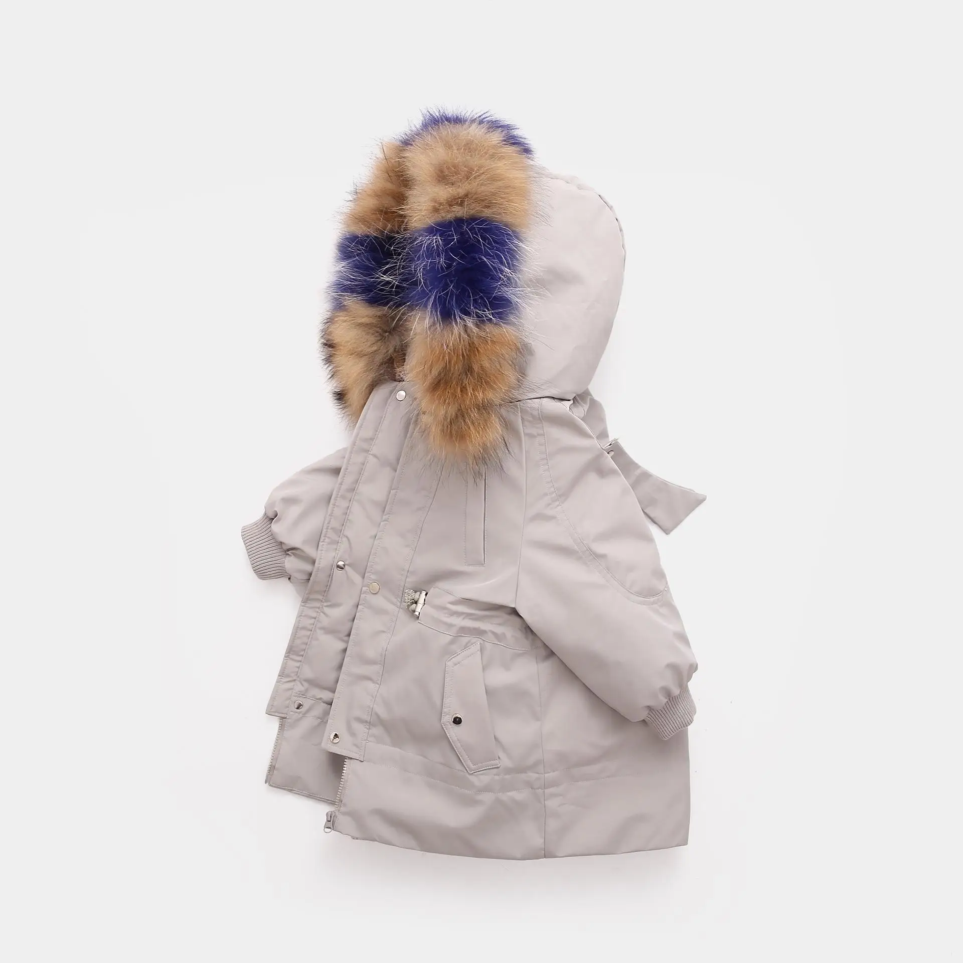 ZQLZ/зимняя куртка новинка г., теплая детская верхняя одежда на утином пуху с мехом енота для девочек, детское свободное плотное пальто высокого качества с капюшоном для мальчиков - Цвет: Серый