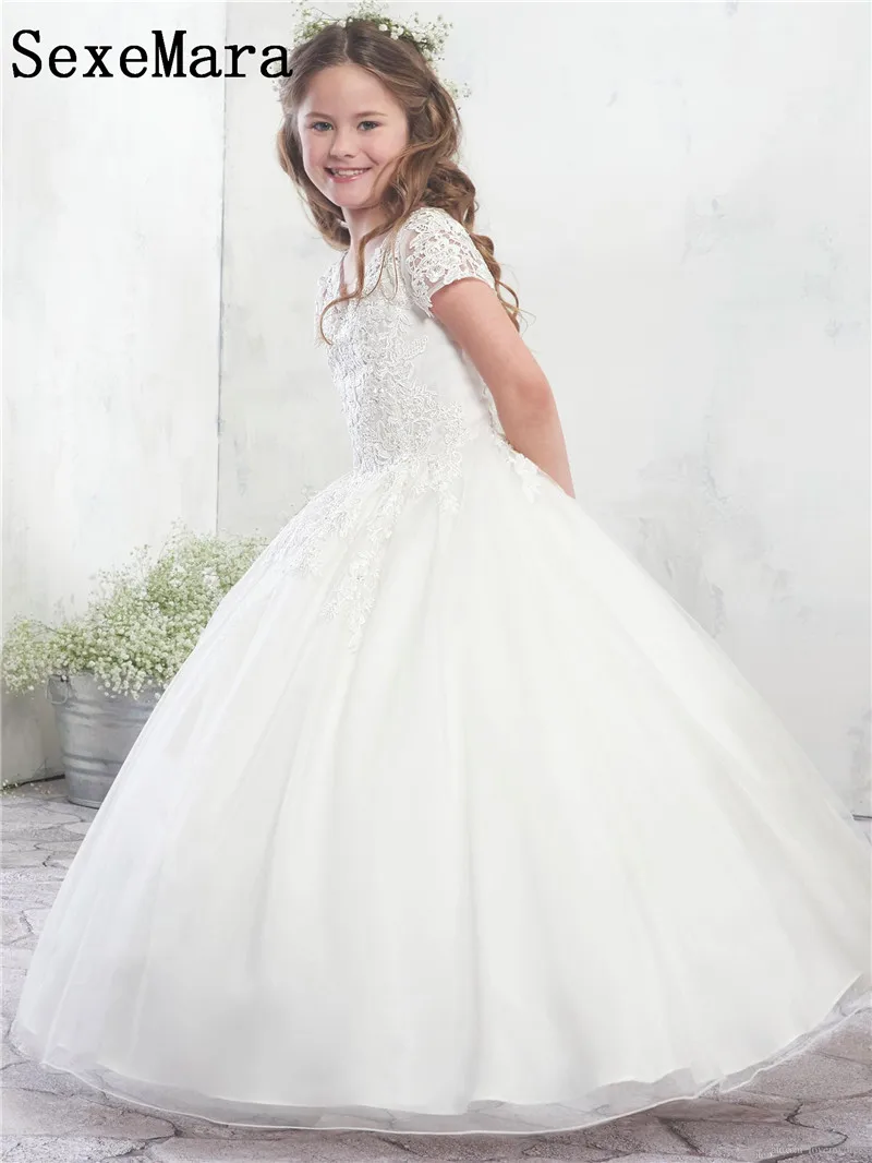 Vintage Puffy Tulle Flower Girl Dress with Lace Appliques Lace Up Back V-Neck Short Sleeves Custom Made Girls Pageant Gowns