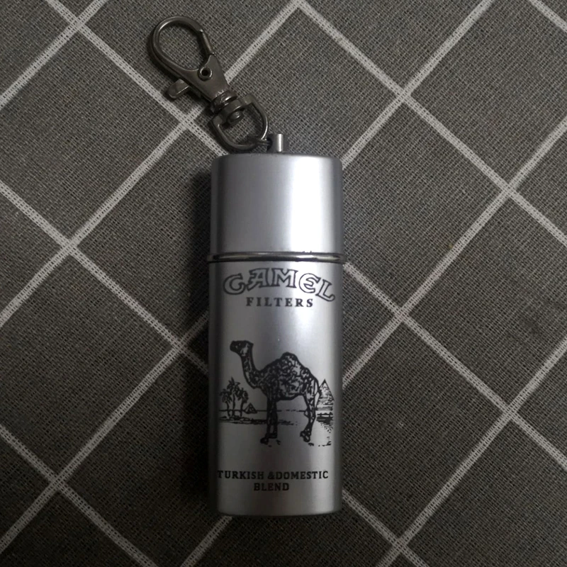 Personalized Sealed Metal Portable Ashtray With Lid Keychain Storage Men's Pocket Gadget