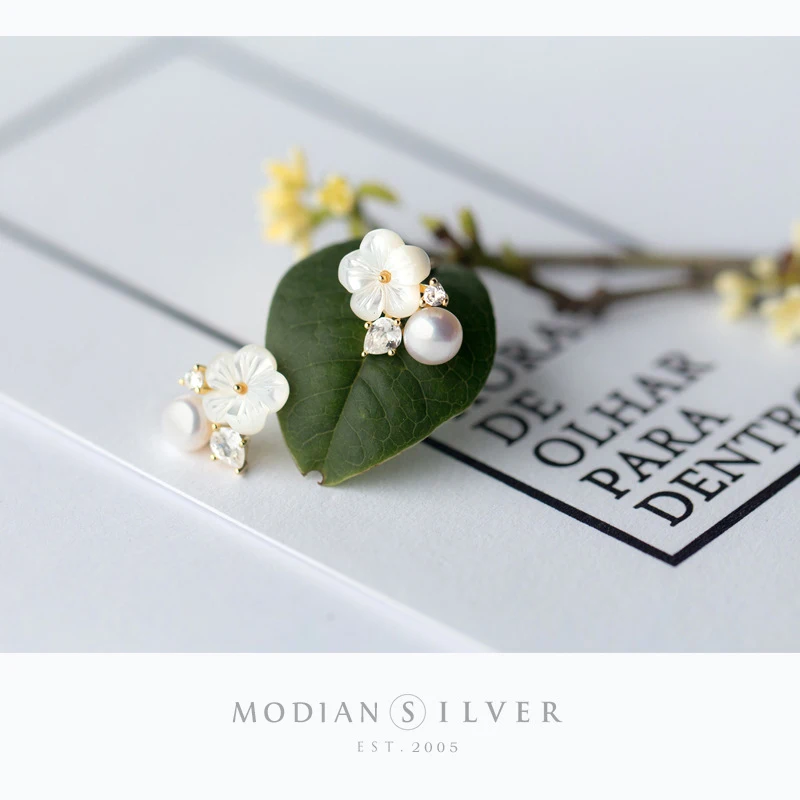 

Modian Hot Sale 925 Sterling Silver Blooming White Frangipani Flower Pearl Stud Earring for Women Fashion Ear Pin Fine Jewelry
