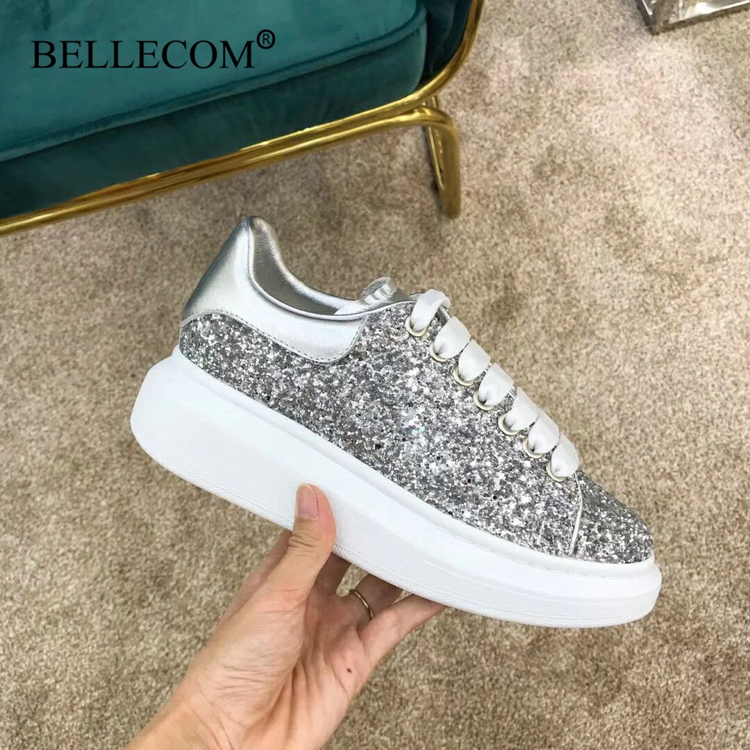 Bellecom/Новинка года; женские кроссовки на платформе; мужские кожаные туфли на плоской подошве; маленькие белые туфли; Повседневная обувь McQueen; zapatos mujer; Размеры 35-45