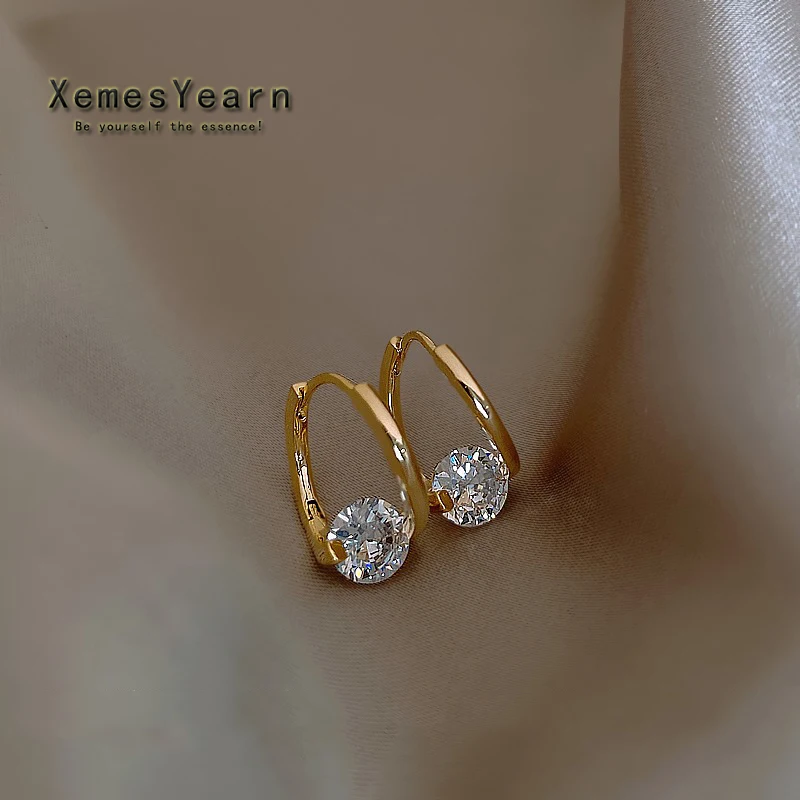Französisch Glänzende Luxus Zirkon Metall Ohrringe Koreanische Mode Schmuck Halloween Mädchen Design Sinn Ungewöhnliche Zubehör Für Frau 2025