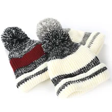 Зимние женские вязаные шапки, модная теплая вязаная шапка с помпоном, Женская Шапка-бини, мягкая полосатая женская уличная шапка