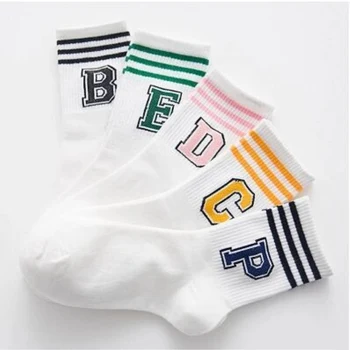 

Classic Striped Letter Print Fashion Sporty Short Socks Girls Cute Harajuku Socks Casual Female Cool Skateboard Cotton Socks