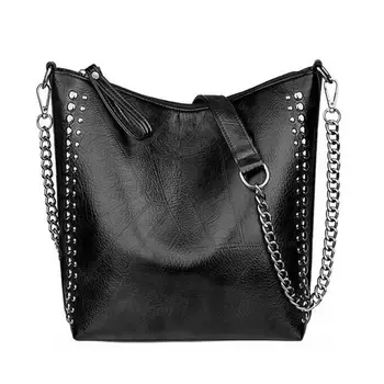 

Winter Luxury Handbags Women Bags Designer Black Chains Bucket Shoulder Bag Ladies Casual Punk Style Rivet Messenger Bags X756