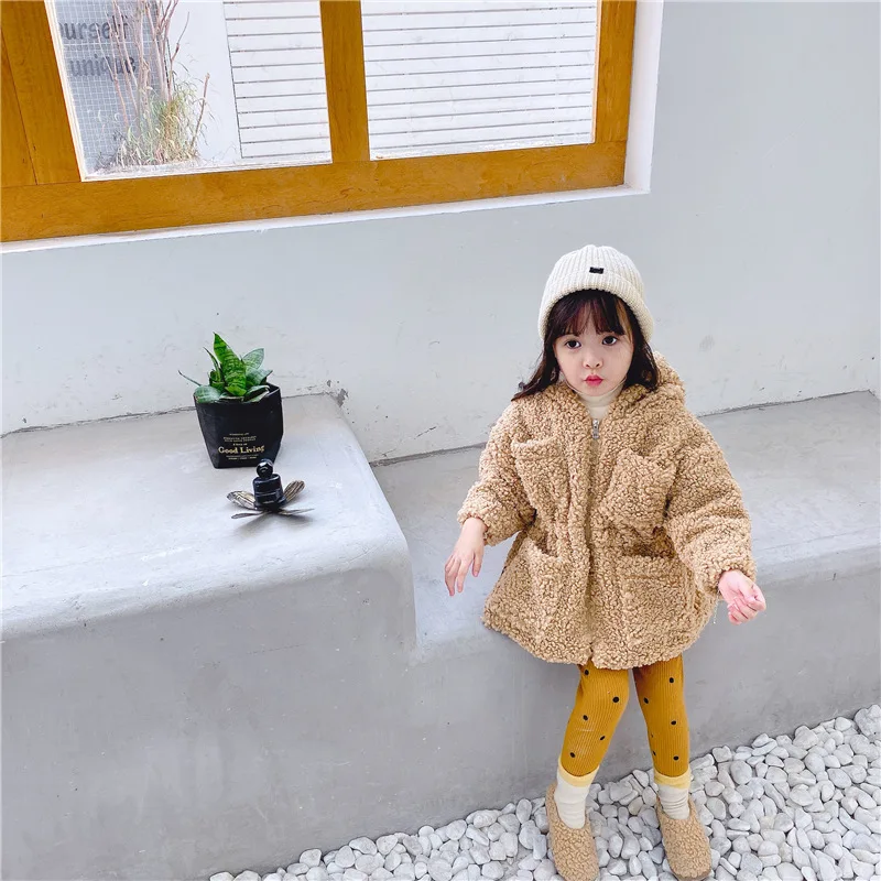 Модное флисовое пальто с капюшоном для девочек, осенне-зимняя детская куртка с плюшевым мишкой, куртка для маленьких девочек, От 1 до 5 лет