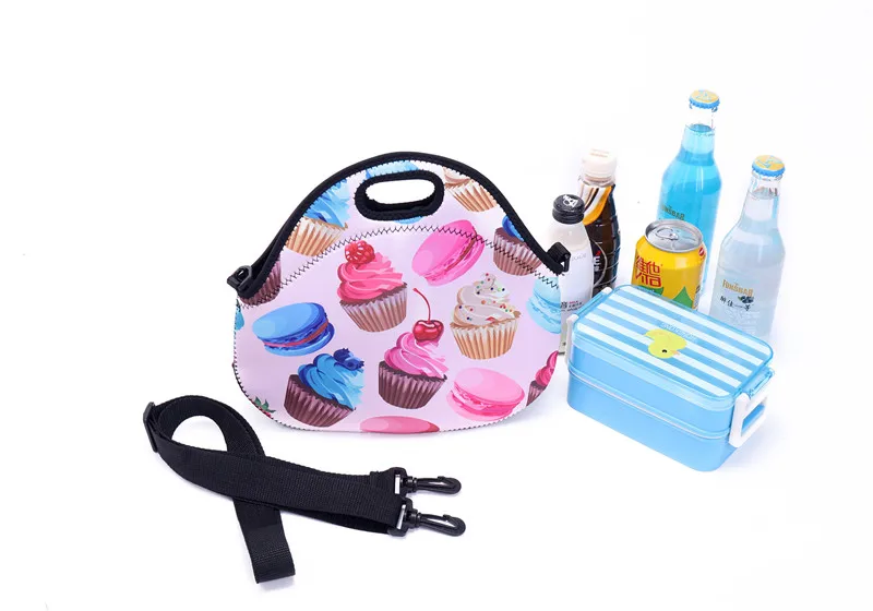 4381121590_973103841