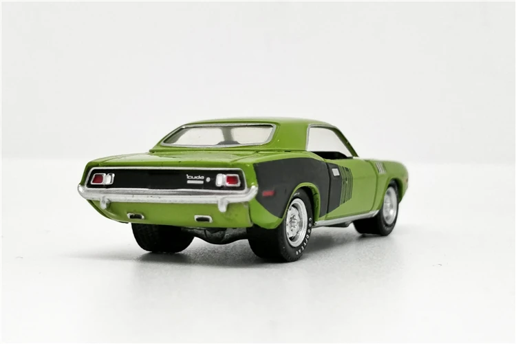Зеленый светильник 1: 64 Plymouth HEMI Cuda 1971 GRAVEYARD CARZ бутик сплава автомобиля игрушки для детей Детские игрушки модель оптом