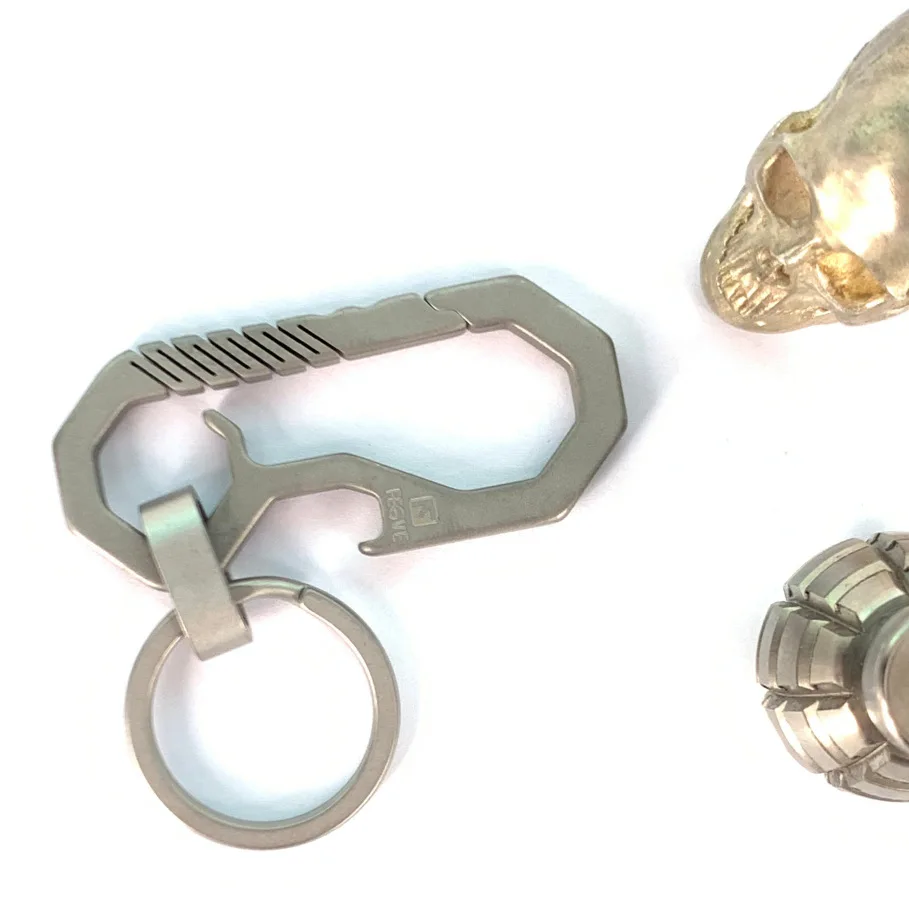 Автомобильный брелок из титанового сплава вешалка для ключей эластичный брелок an ya kou TC4 от производителя оптом