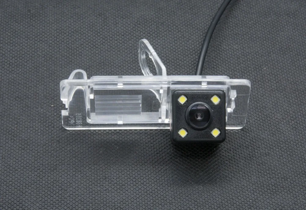 

Renault Duster 11/12-Renault Fluence Only Rearview Camera CCD High-definition Car Image
