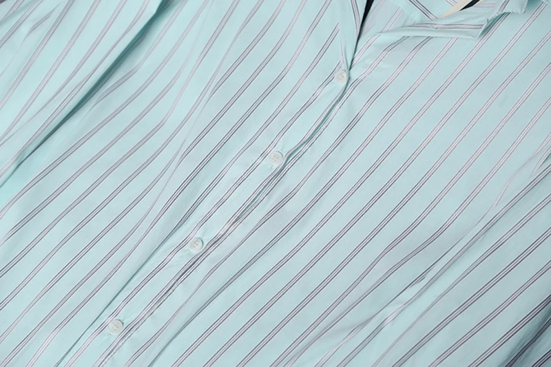 [EAM] Women Green Striped Split Big Size Blouse