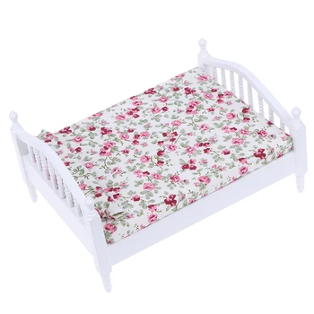 

1pc Mini Wooden Bed with Mattress 1/12 Dollhouse Miniature Bedroom Furniture Doll Houses Accessories