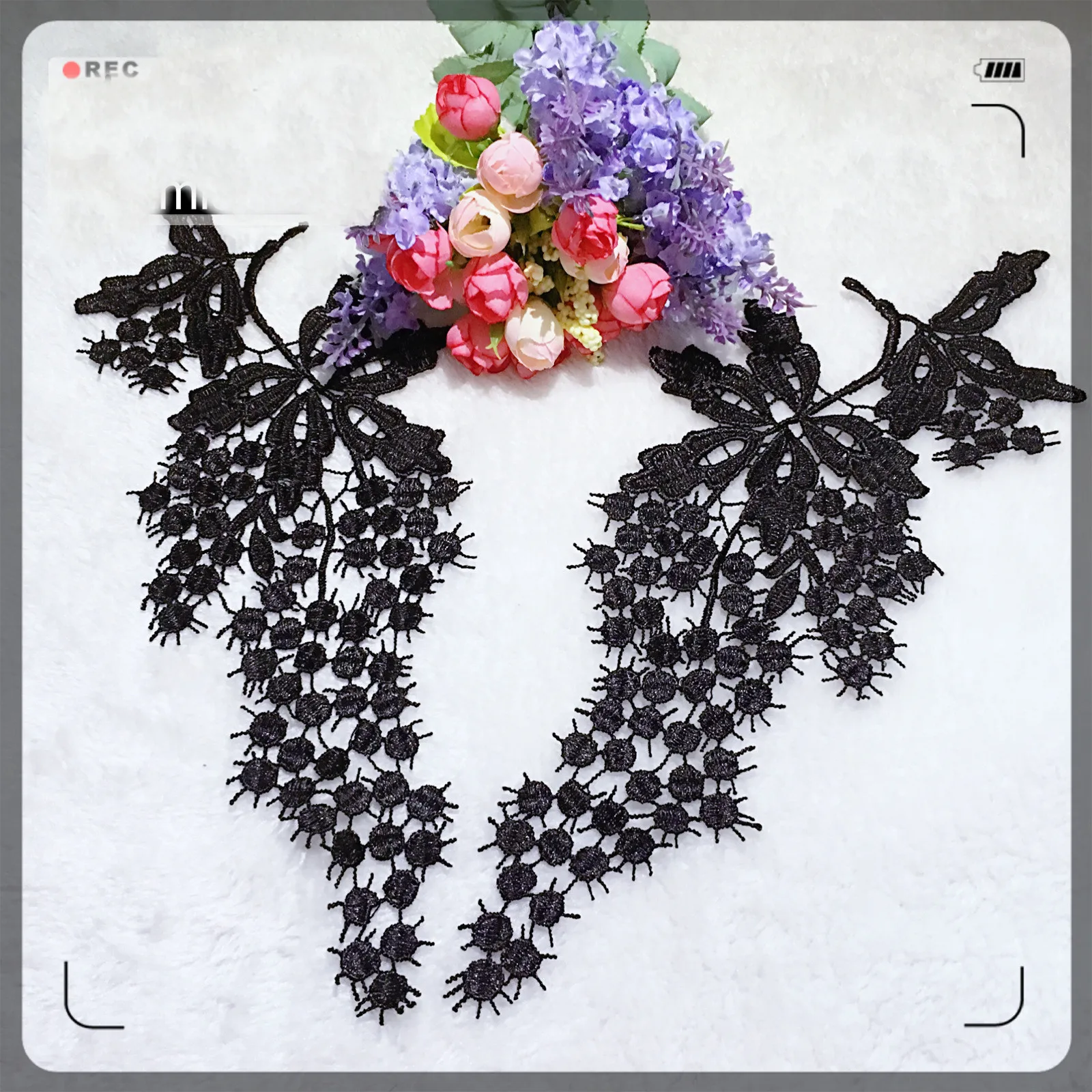 

2Pair Hollow Embroidered Black Grapes Lace Collar DIY Sewing Lace Neckline Applique Trims Venise Patches