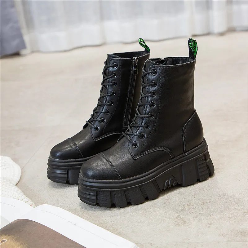 Ceny RASMEUP buty z prawdziwej skóry kobiet Martin buty platformy kobiet jesień czarne buty na motocykl wodoodporne buty na grubym obcasie