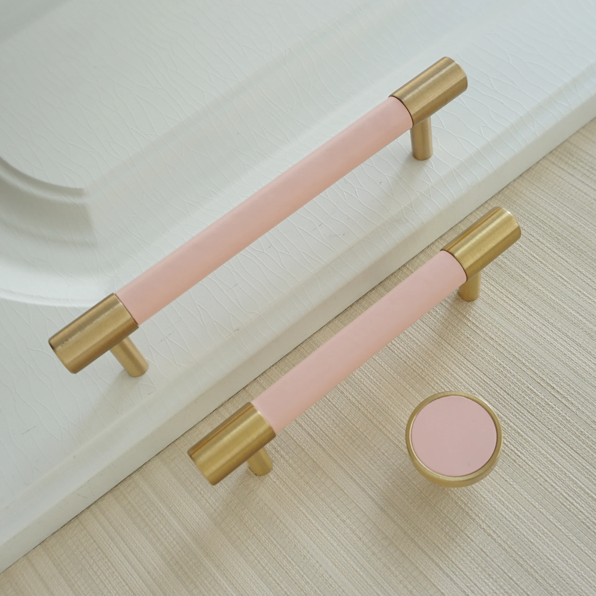 

MFYS Leather Brass Furniture Handles Pink Round Cabinet Knobs Kitchen Cupboard Pulls Elegant Wardrobe Dresser Handle Hardware