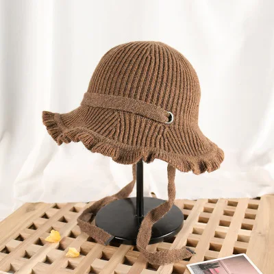 new Solid Color Warm Winter knitted Women Girl retro buket hat Outdoor Sunscreen cap for travelling Japanese lovely cap
