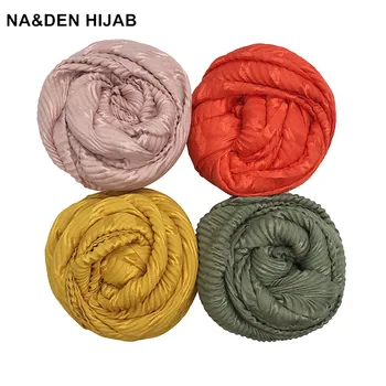 

Wrinkle fabric bandana Mini ridged muslim headscarf Islamic hijab Women muffler Popular shawls Lady solid crinkled scarf 10pcs