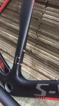 

old style road bike carbon frame SWST bicycle frame in carbon UD carbon fiber framework red black color 49/52/54/56/58cm