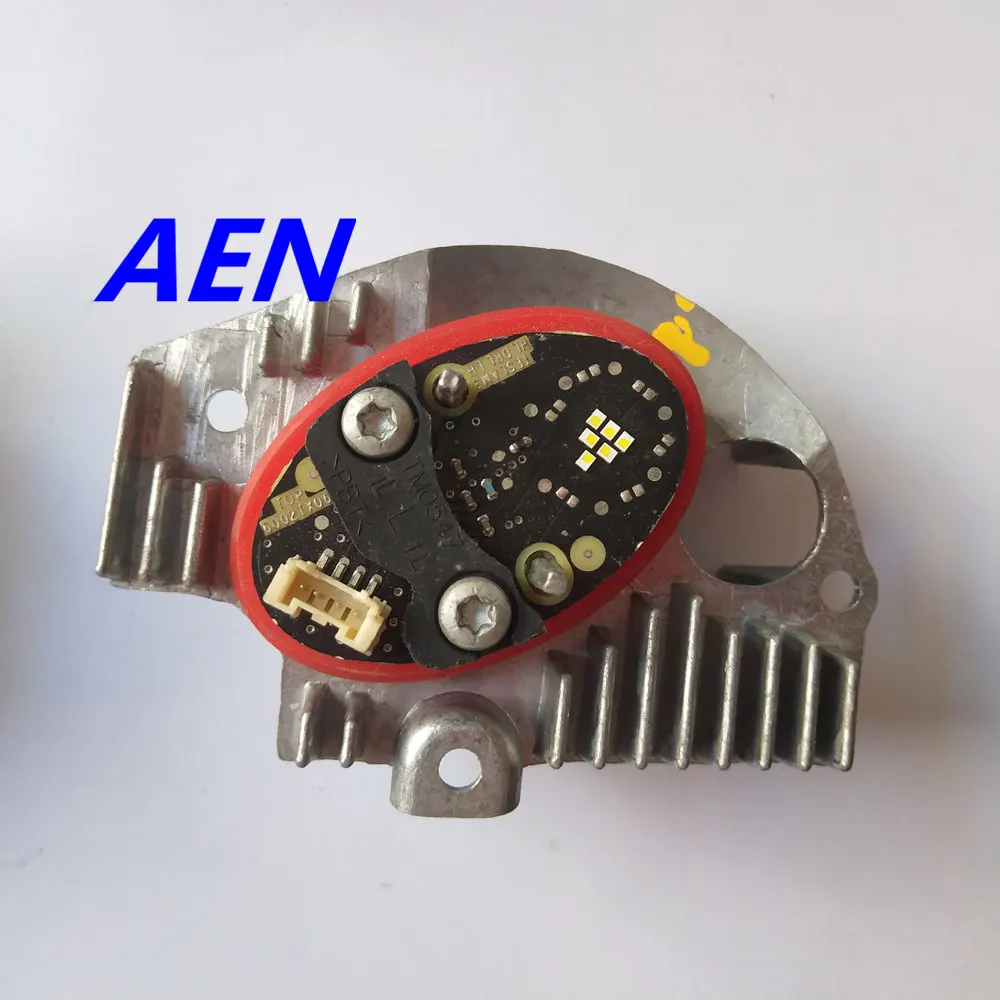 Left Б/у 6002TZ0328 для OEM 17-18 Tesla модель 3 головной светильник поворотник правая левая лампа светодиодный светильник Модуль Диодная вставка - Цвет: Left