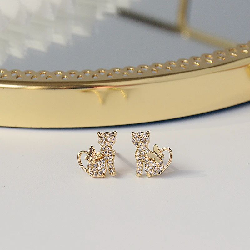 Ins Hot Sale Exquisite Micro Inlaid Zirconia Tiny Cat Earring for Women Cute Cubic Zirconia Stud Earrings Daily Jewelry Pendant - Image 4