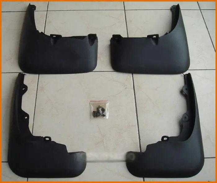 

SET FIT FOR MITSUBISHI OUTLANDER (2003~2006) MUD FLAPS SPLASH GUARDS MUDGUARDS