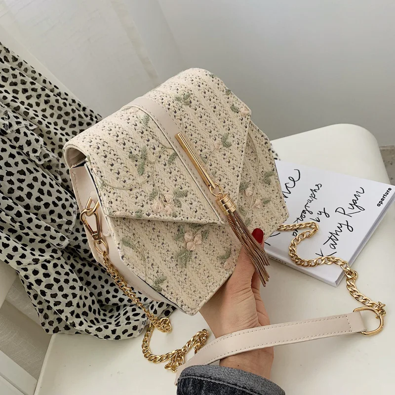 

Female Straw Beach Bag Crossbody Bags For Women 2019 Summer Wicker Designer Handbags Ladies Rattan Shoulder Messenger Bag Sac A