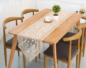 

Vintage High-end Luxury Dark Coffee Satin Drill Embroidered Cutout Flower Table Runner Table Flag Home Decoration Hotel