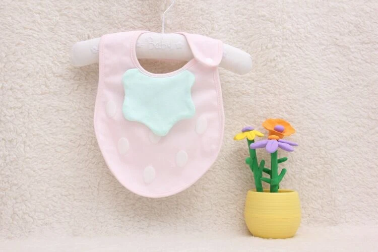 1 PCS Soft Newborn Cotton Girls Boys Baby Bibs Dot Strawberry Towel Feeding Burp Cloth Waterproof Infant Bandana Feeding accessoriesbaby eating  Baby Accessories