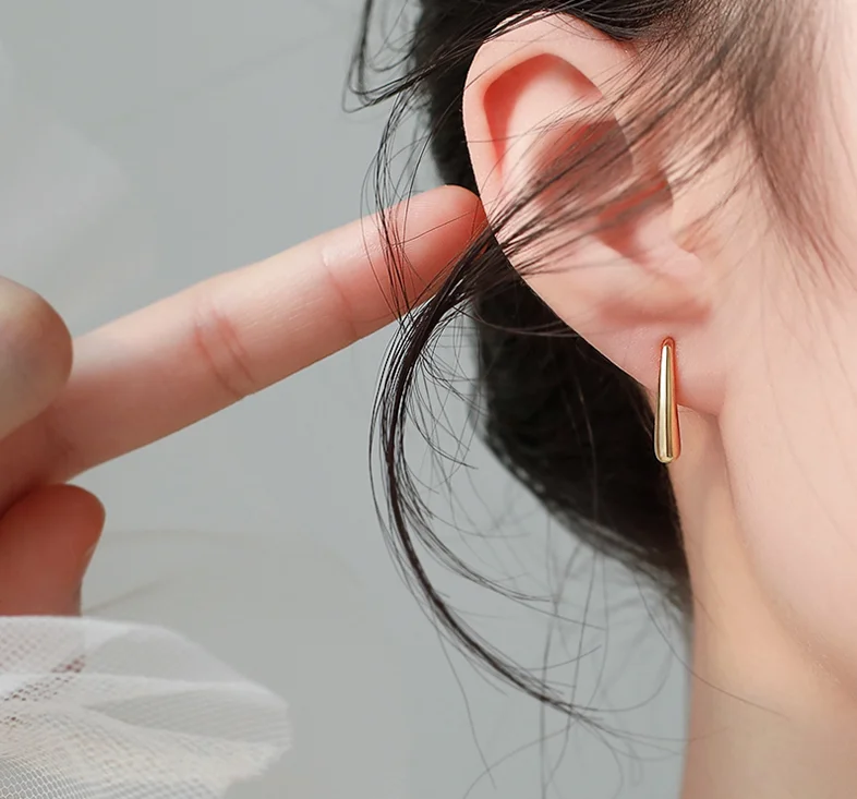 (25IXR79W9U%~U(`RQBZ$FQ