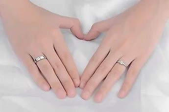 

4 colors Popular Wedding Accessories King 8 Style Romantic Valentine's Day Christmas Gift Crown Simple Exquisite Alloy Couple