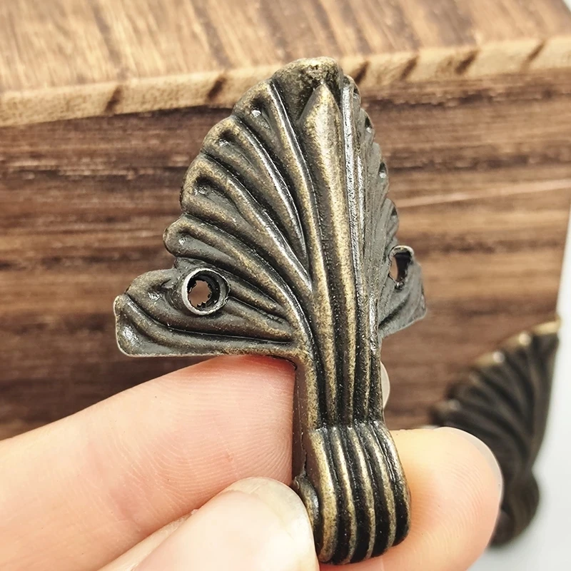 4Pcs Antique Corner Protector Bronze Golden Gift Wine Box Jewelry Wooden Case Decorative Feet Leg Metal Corner Bracket Hardware