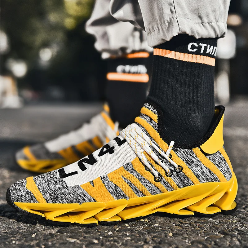 

SENTA Breathable Men Running Shoes New Blade Cushioning Sports Shoes Comfortable Walking Jogging Training Shoes Zapatillas