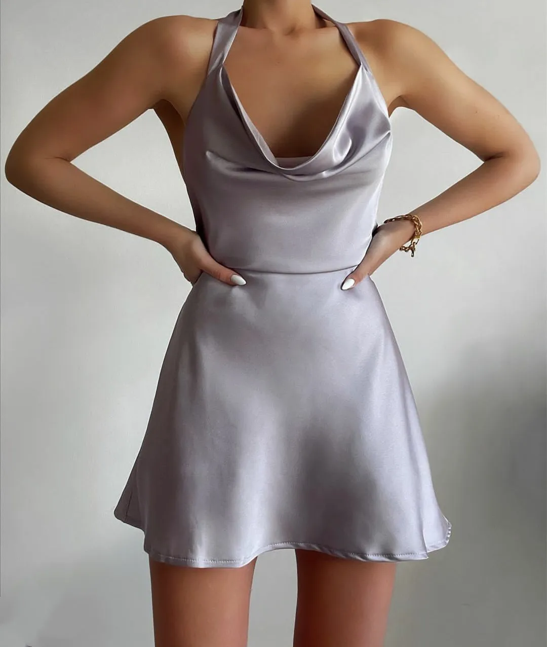 

Short Spaghetti Evening Dresses Cowl Neck Satin Prom Gown Robes de soirée Above Knee Length Party Dresses Вечерние платья